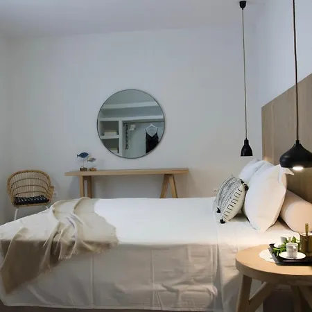 Elia Ii Apartamento Mélanes