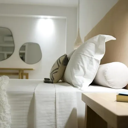 Elia Ii Apartamento Mélanes