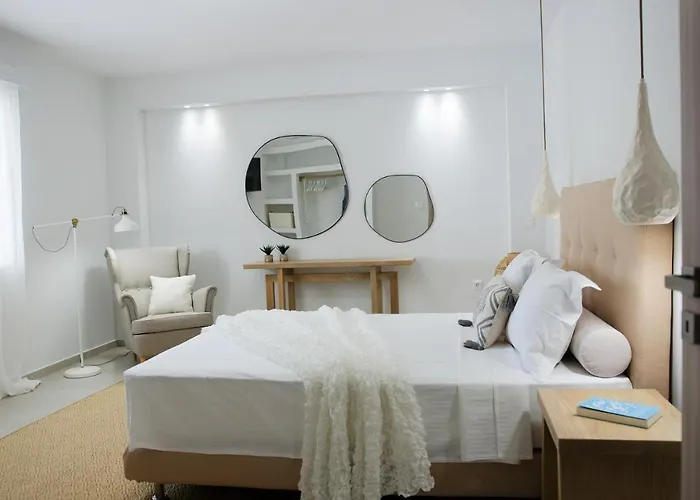 Elia Ii Apartment Mélanes